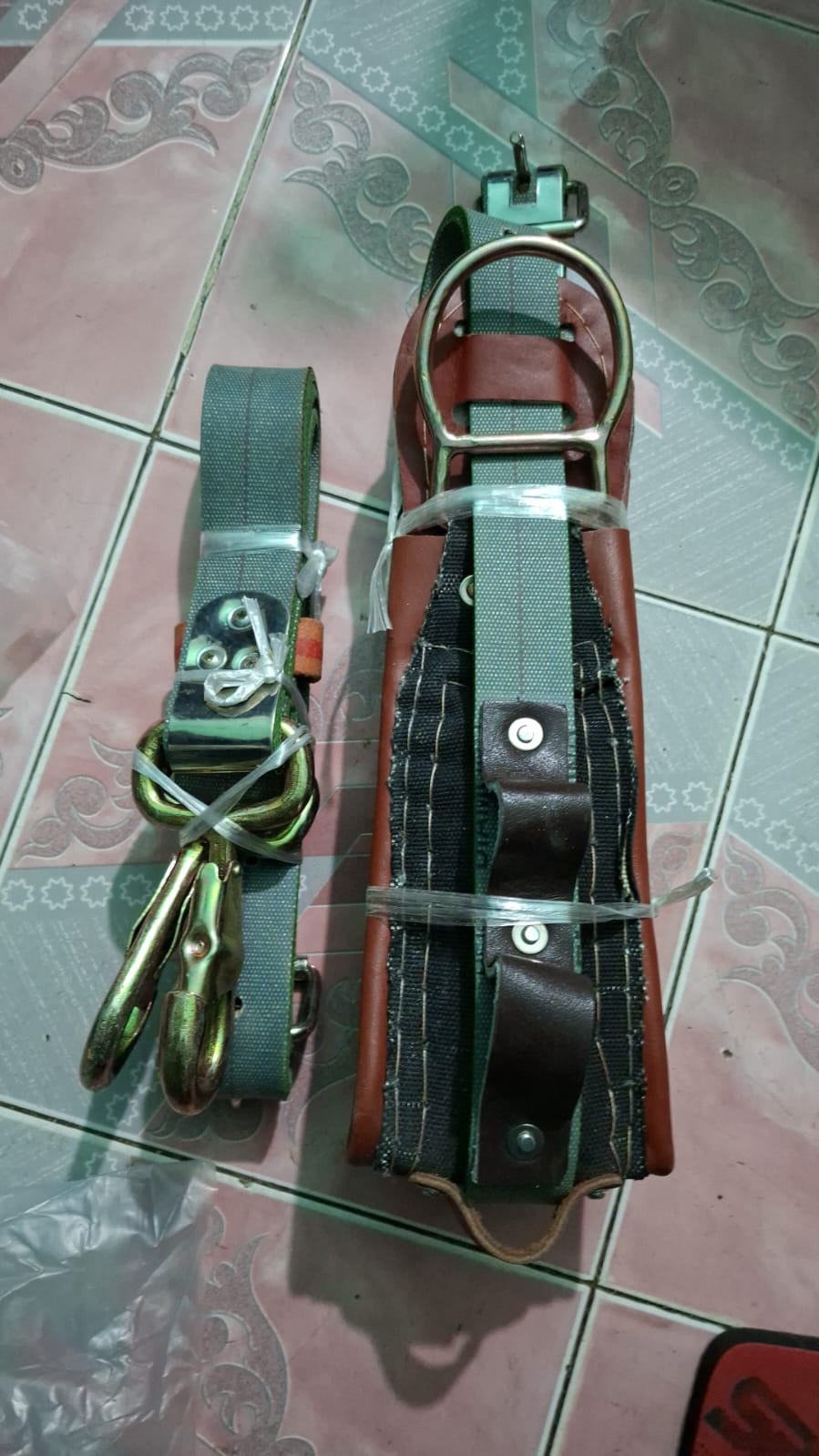 LINEMAN BODY BELT AND SAFETY BELT